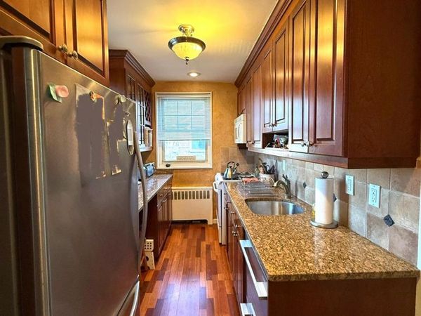 25104 63rd Avenue , Unit 4-1288, Little Neck, NY 11362