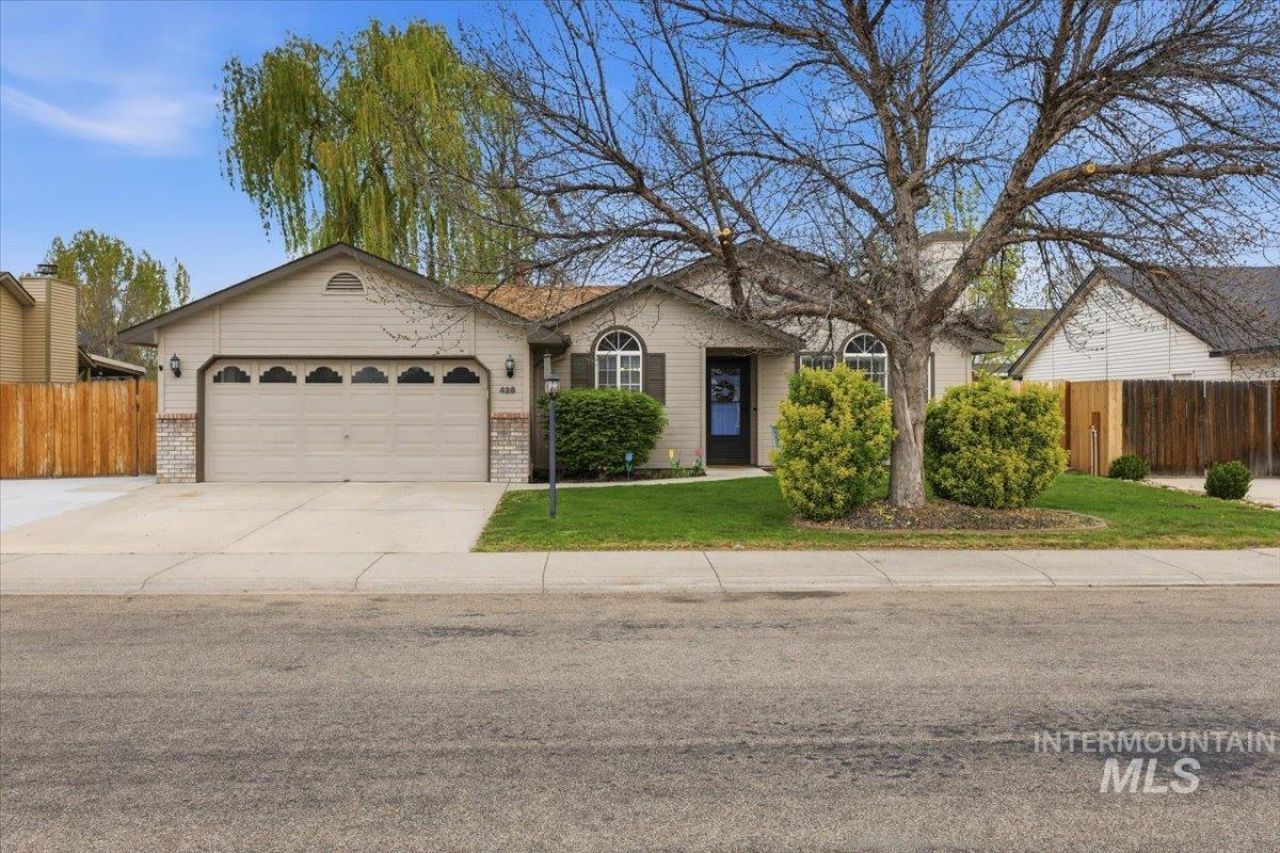 428 W Woodbury Dr, Meridian, ID 83646 Main Photo