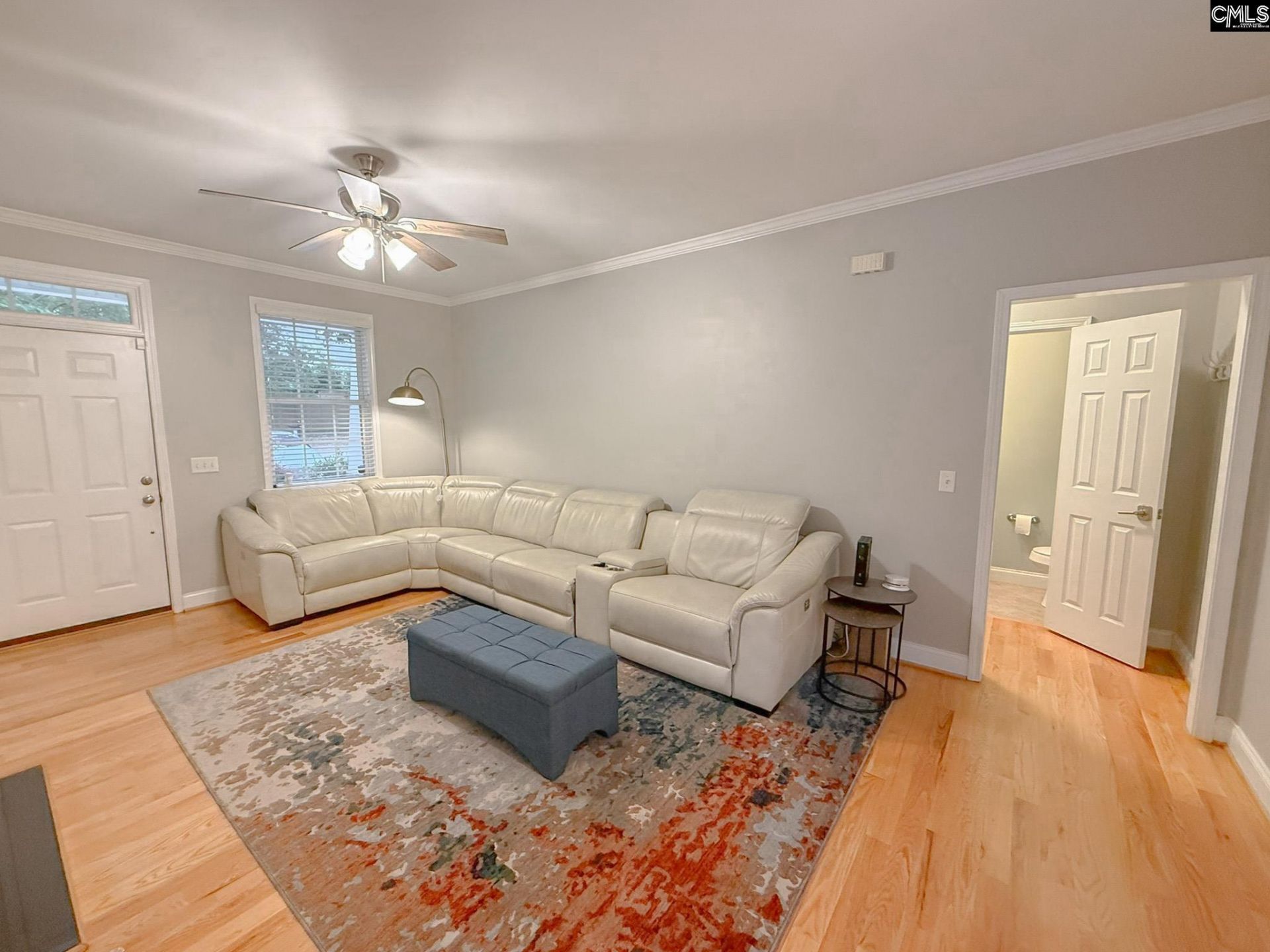 2410 Superior Street Photo 4