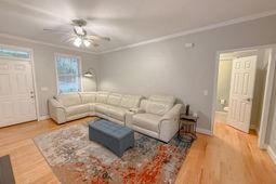 2410 Superior Street photo 4