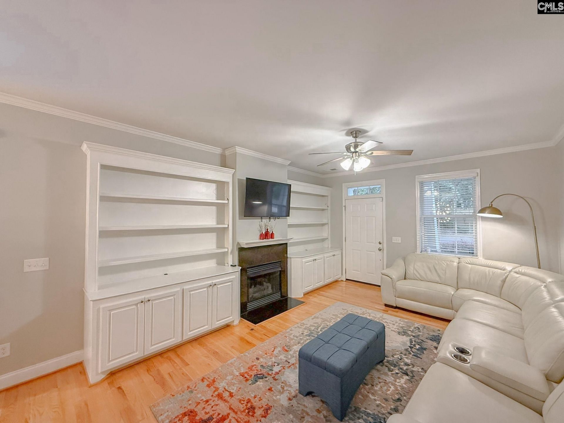 2410 Superior Street Photo 6