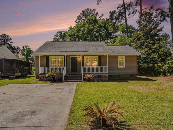 1305 Barker St., Conway, SC 29526