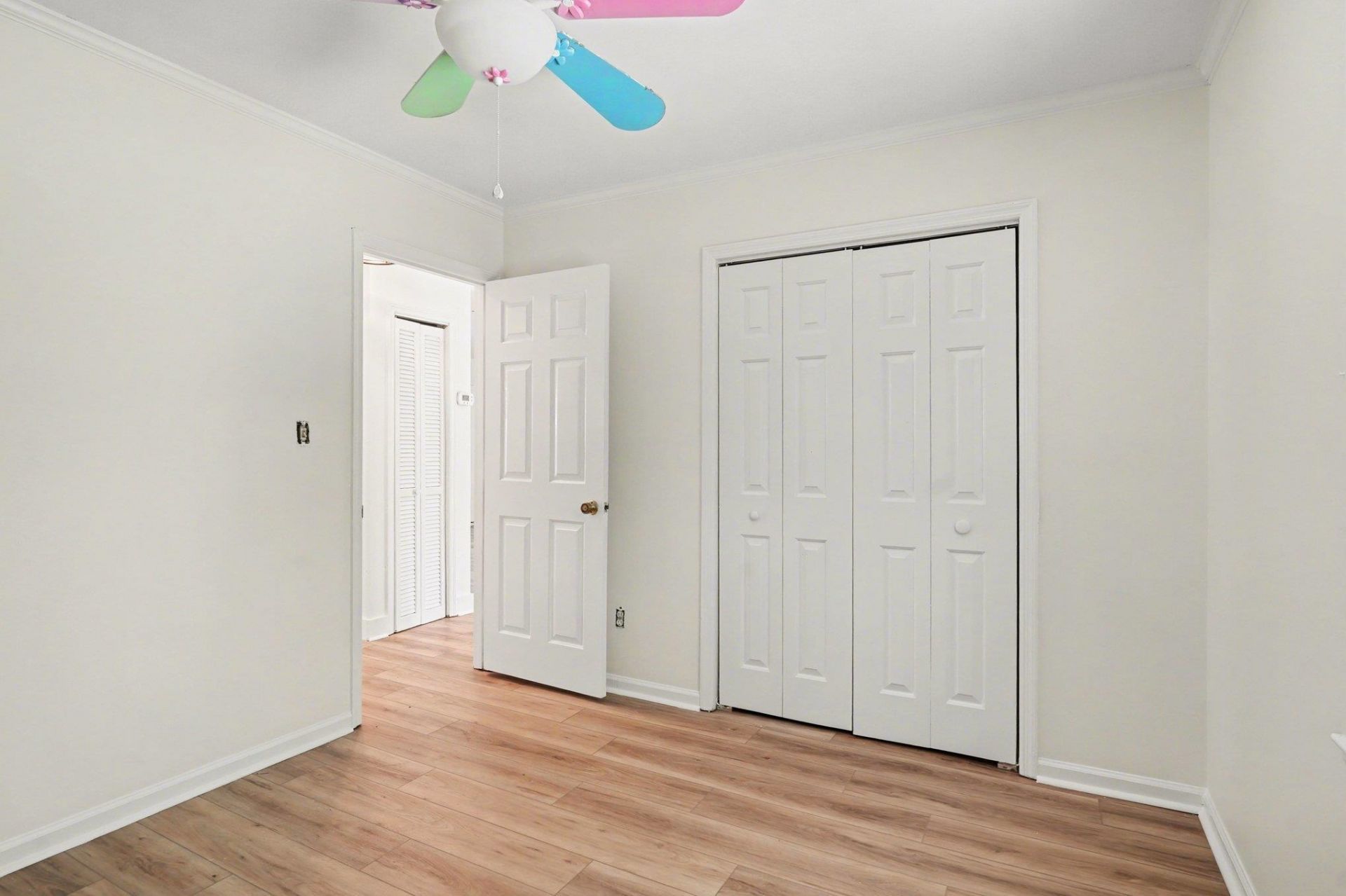 1305 Barker St. Photo 18