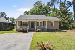 1305 Barker St. photo 4