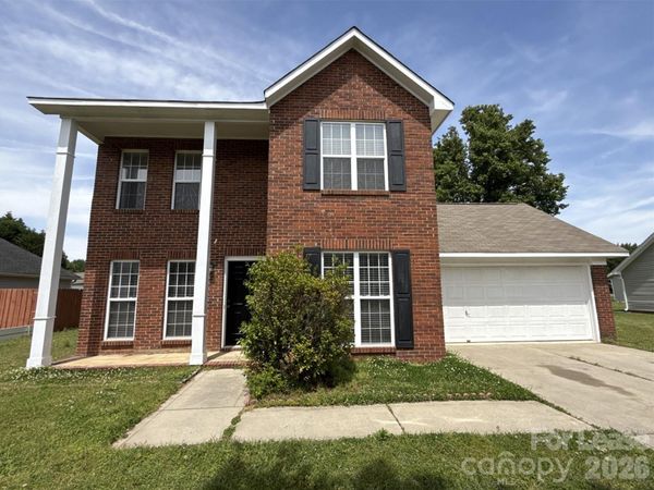 4608 Falcon Chase Drive, Concord, NC 28027