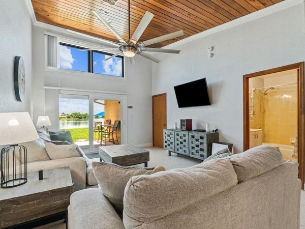 12542 Westhampton Circle, Wellington, FL 33414