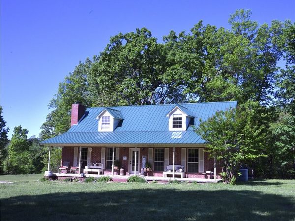 348 Gravy Road, St Joe, AR 72675