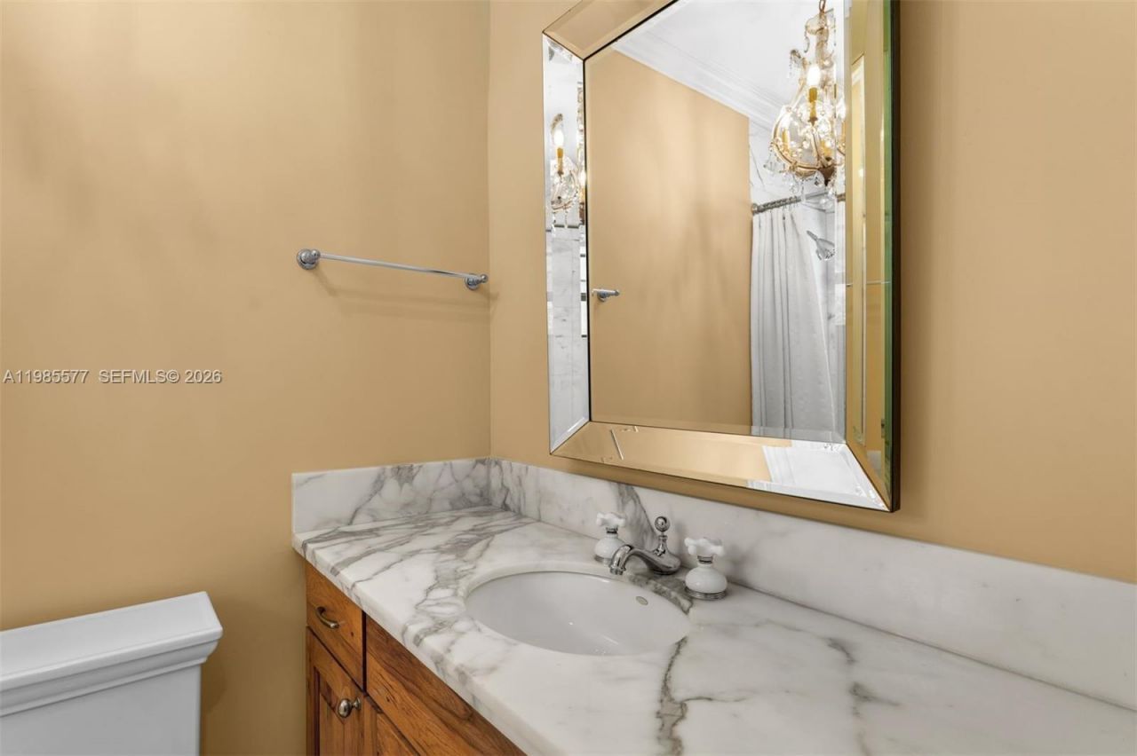 737 Majorca Ave, Coral Gables, FL 33134 Photo