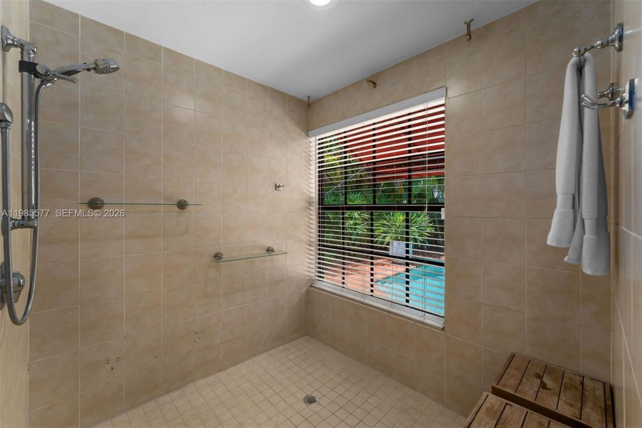 737 Majorca Ave, Coral Gables, FL 33134 Photo