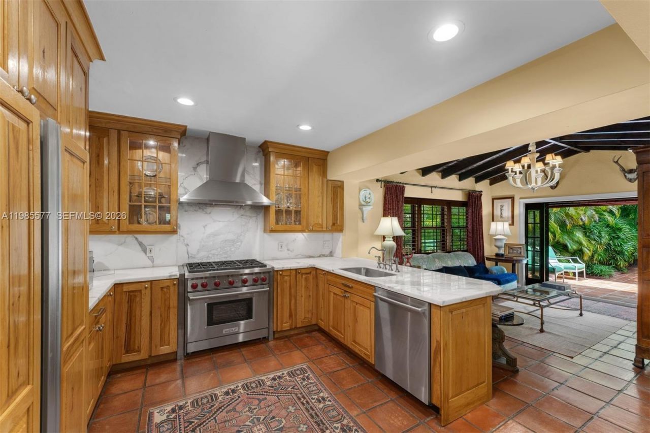 737 Majorca Ave, Coral Gables, FL 33134 Photo