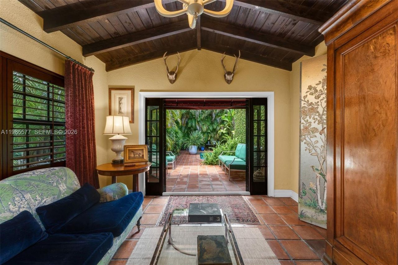 737 Majorca Ave, Coral Gables, FL 33134 Photo