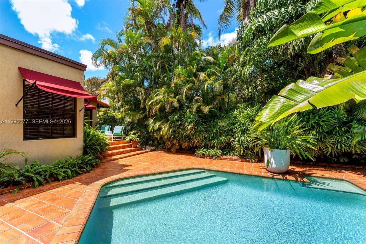 737 Majorca Ave, Coral Gables, FL 33134 Photo