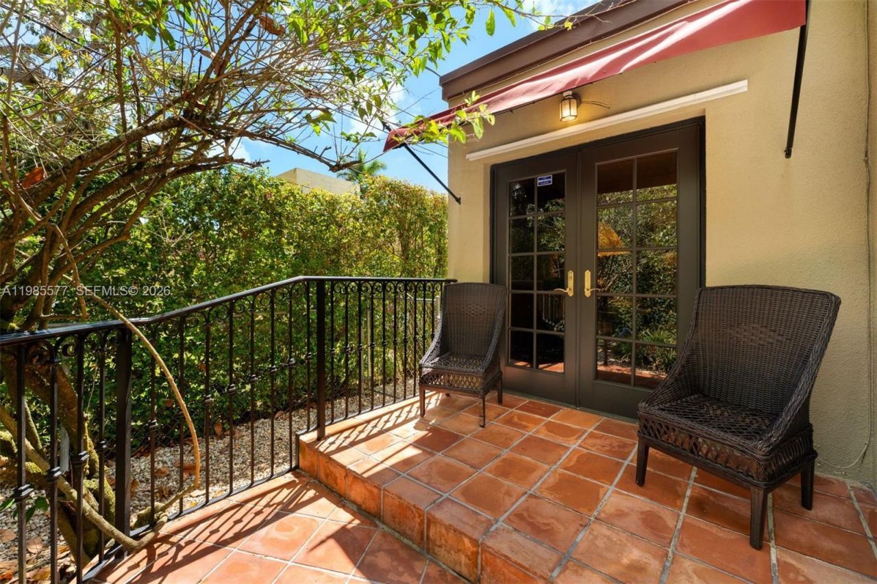 737 Majorca Ave, Coral Gables, FL 33134 Photo