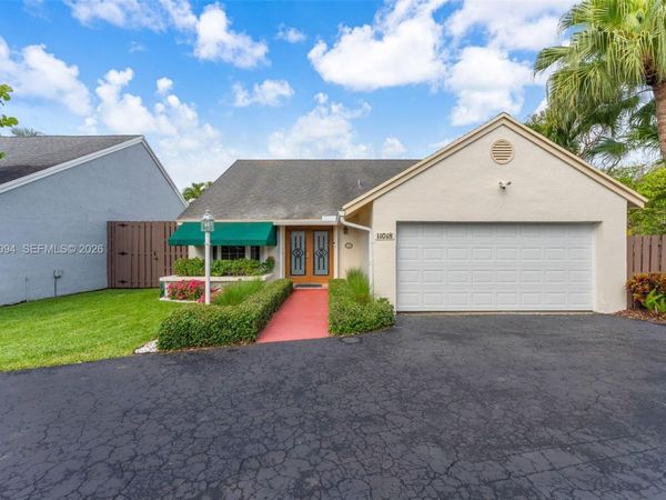 11018 SW 147th Pl, Miami, FL 33196