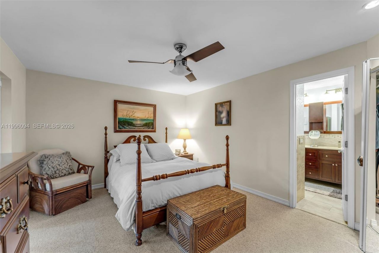 11018 SW 147th Pl, Miami, FL 33196 Photo