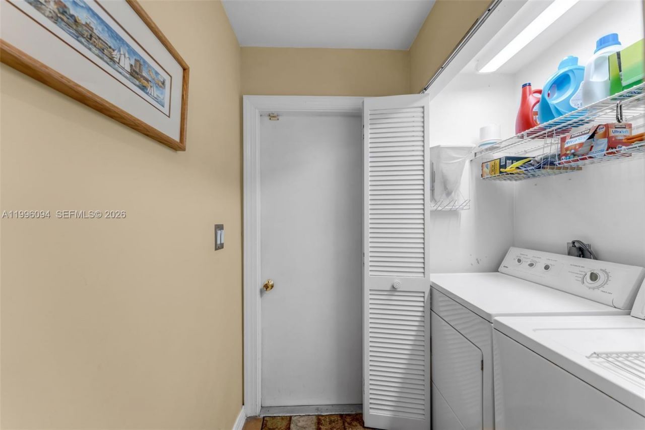 11018 SW 147th Pl, Miami, FL 33196 Photo