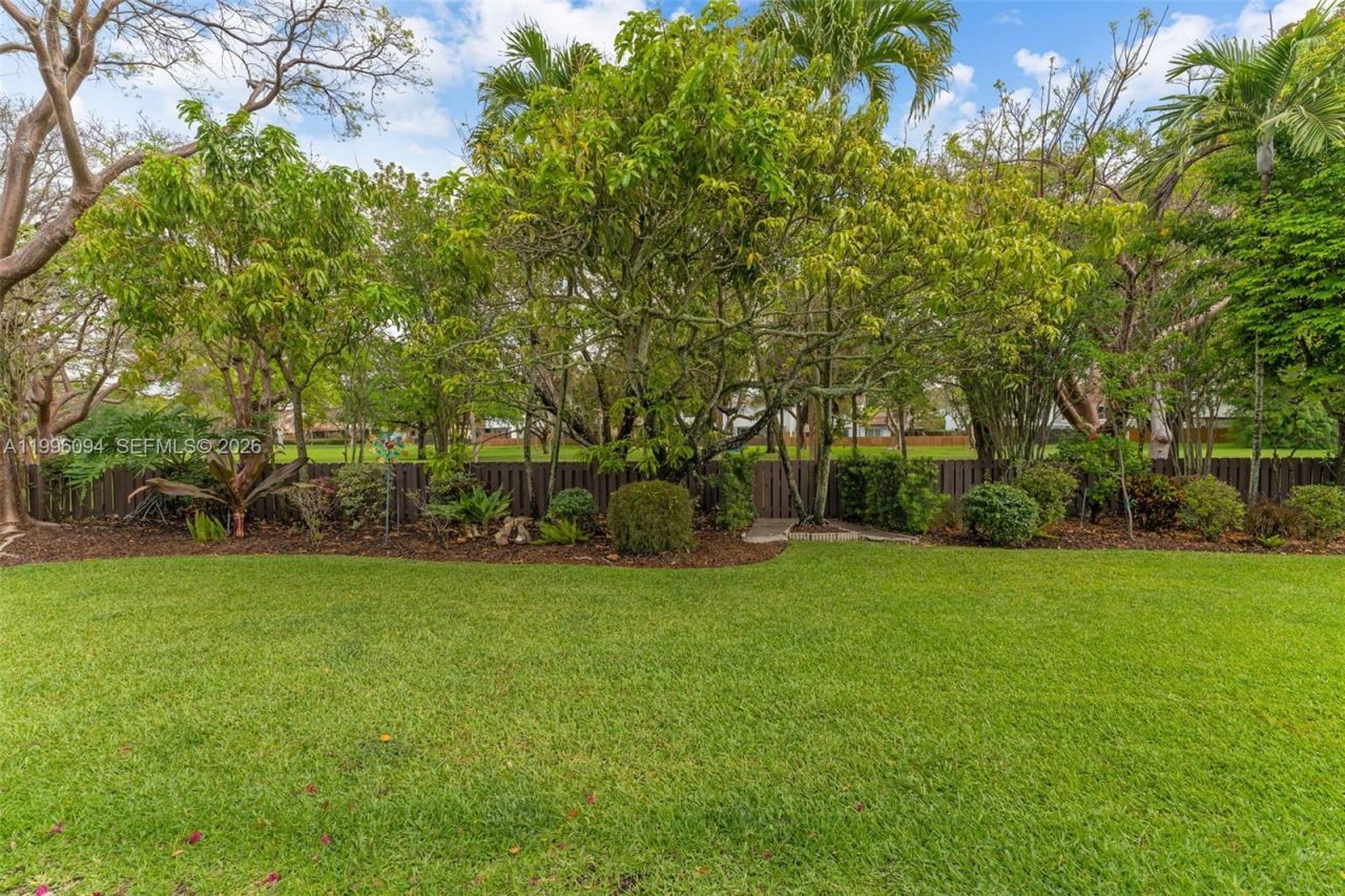 11018 SW 147th Pl, Miami, FL 33196 Photo