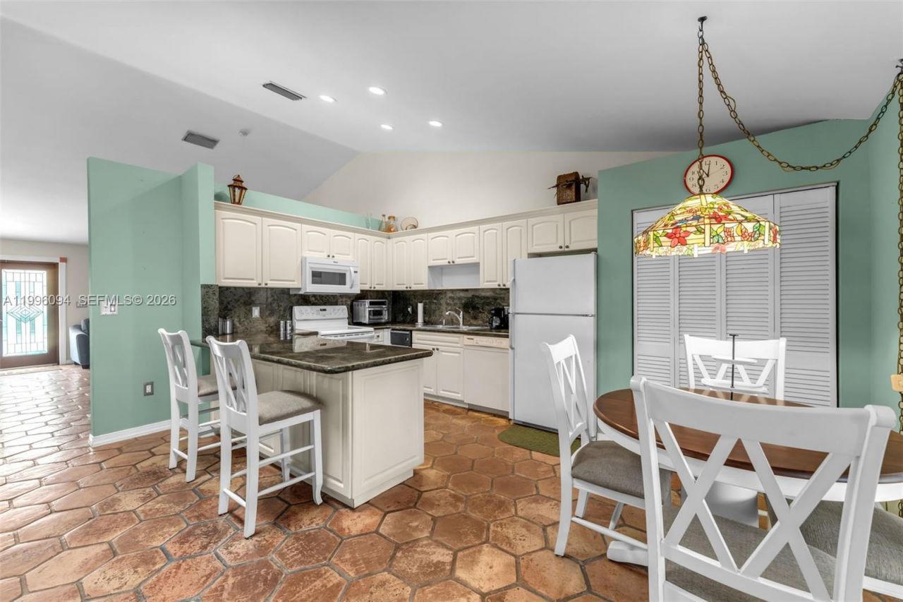 11018 SW 147th Pl, Miami, FL 33196 Photo