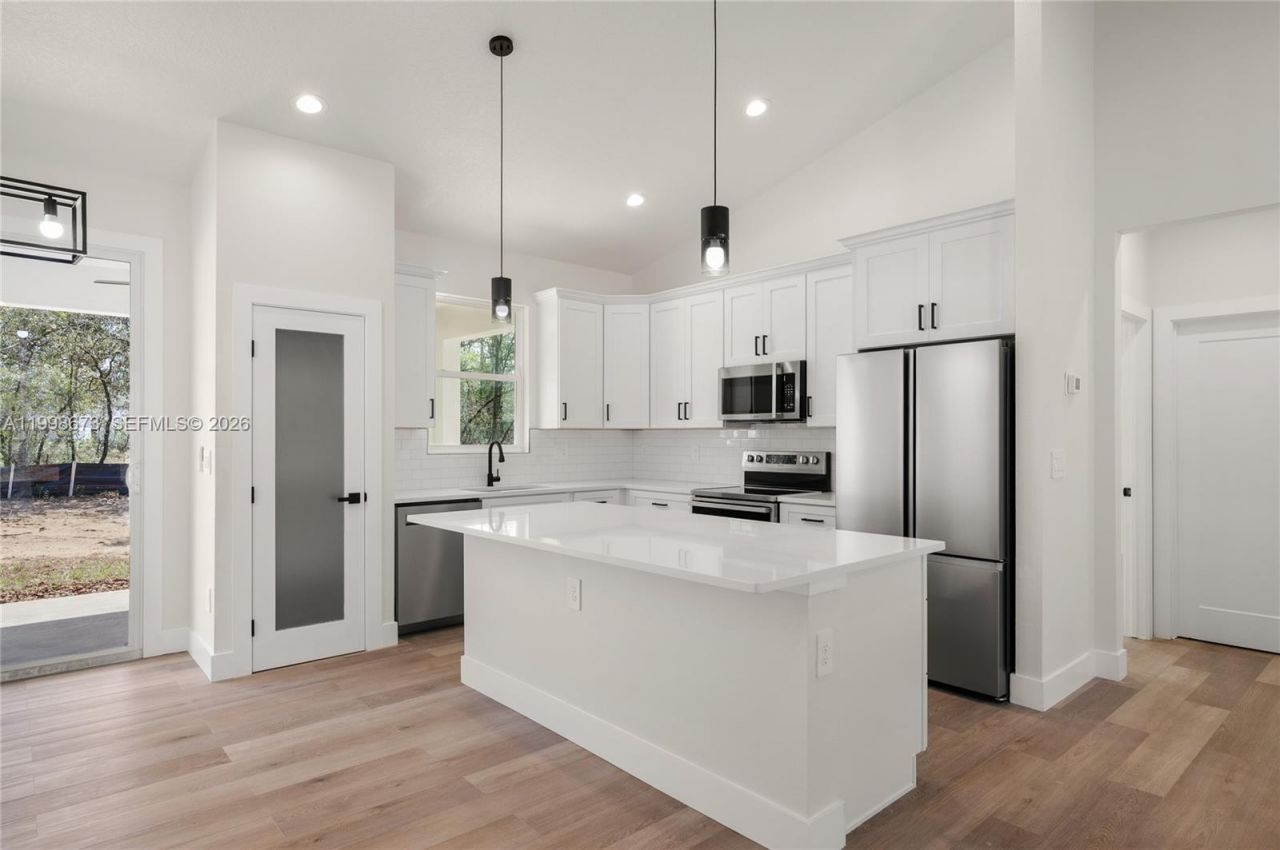 7322 Granada Boulevard, Sebring, FL 33872 Photo