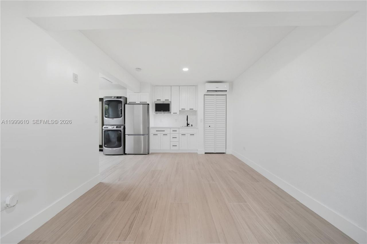 3101 SW 106th Ave, Unit Efficiency, Miami, FL 33165 Photo