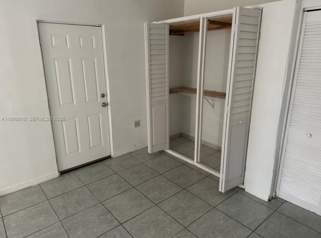 9021 SW 30th Ter, Miami, FL 33165 Photo