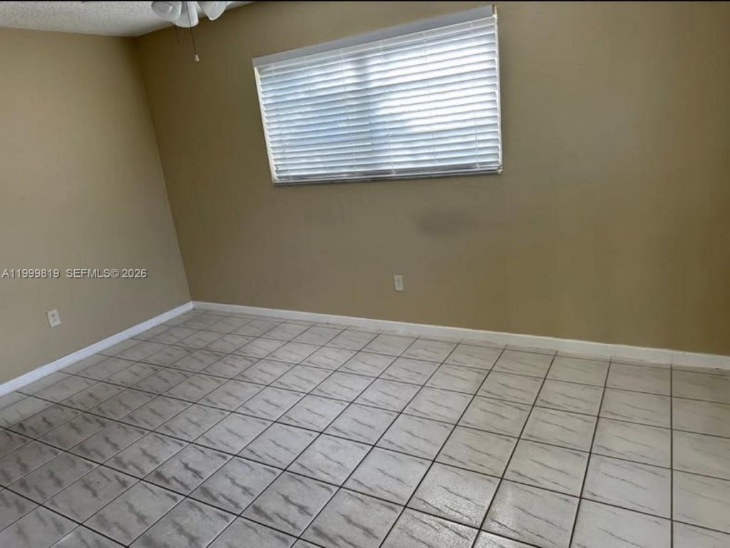 9021 SW 30th Ter, Miami, FL 33165 Photo