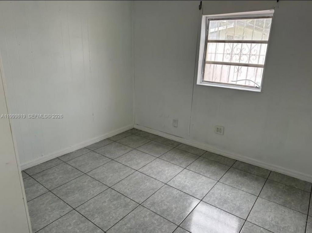 9021 SW 30th Ter, Miami, FL 33165 Photo