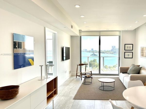 488 NE 18th St, Unit 606, Miami, FL 33132