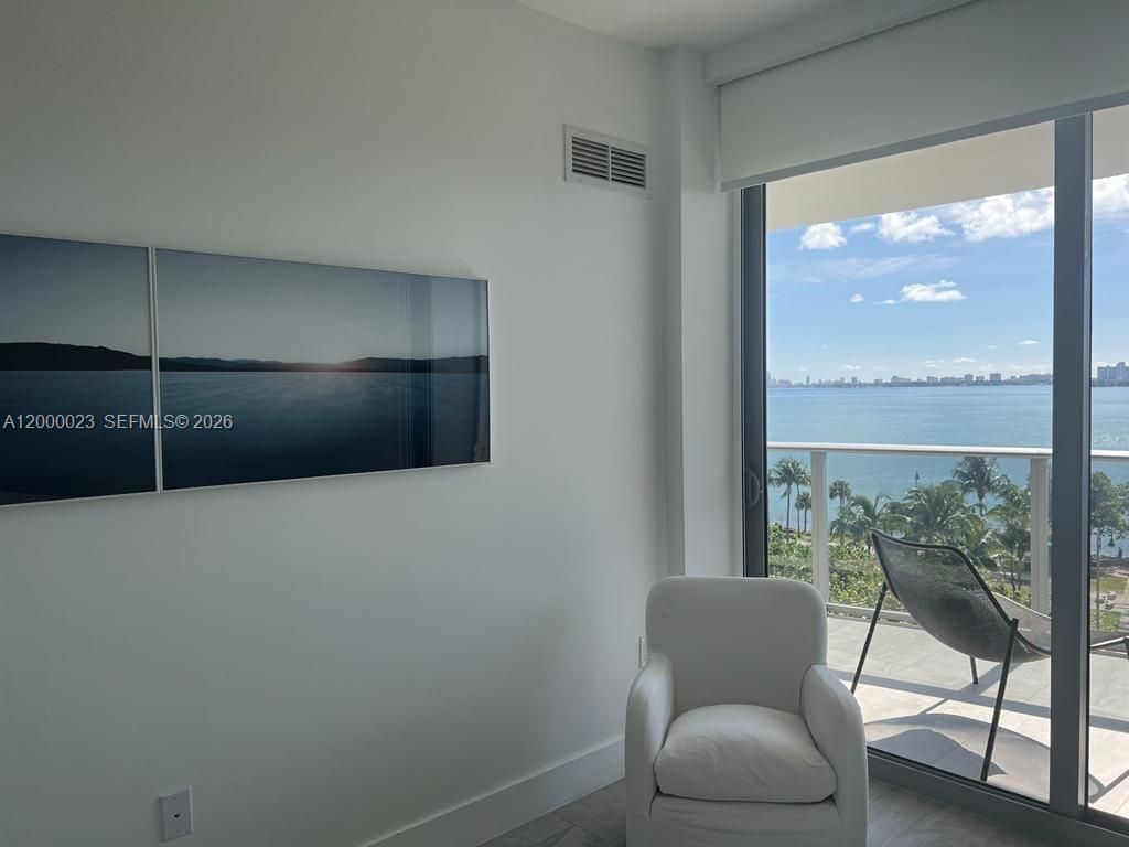 488 NE 18th St, Unit 606, Miami, FL 33132 Photo
