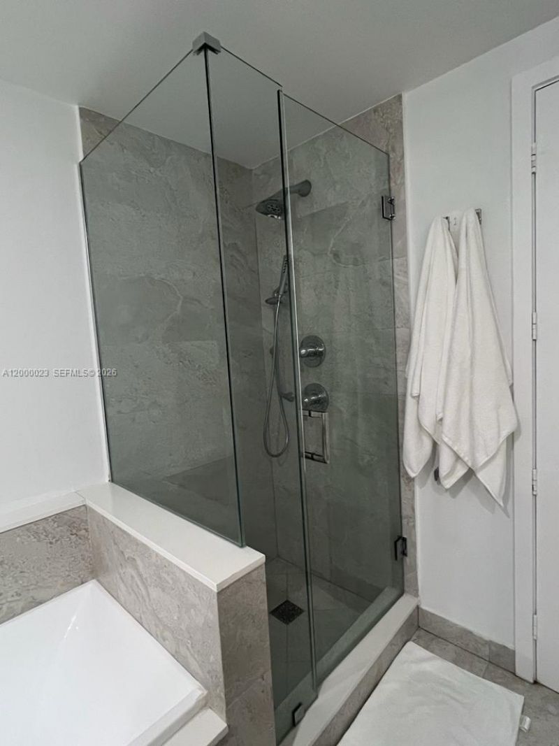 488 NE 18th St, Unit 606, Miami, FL 33132 Photo