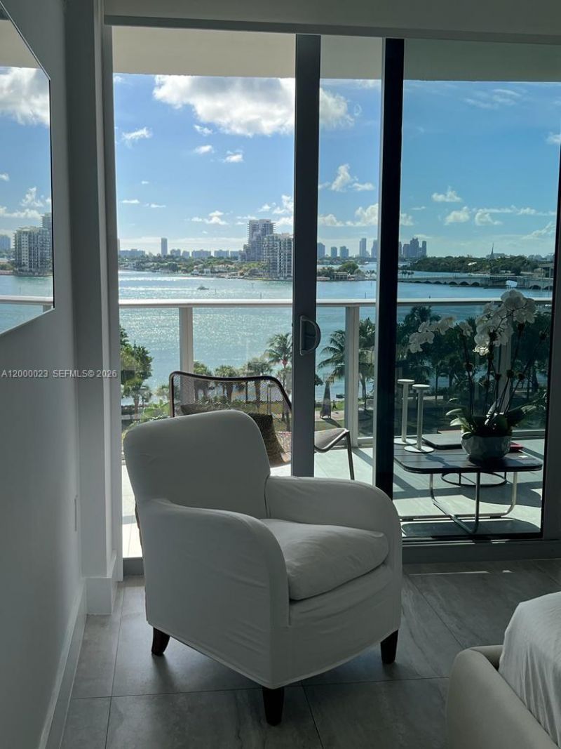488 NE 18th St, Unit 606, Miami, FL 33132 Photo