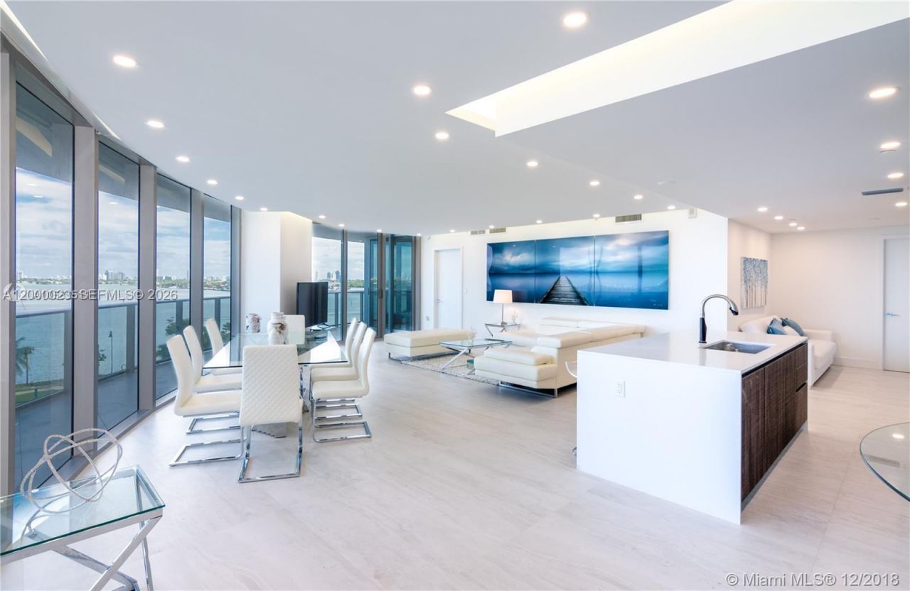488 NE 18th St, Unit 606, Miami, FL 33132 Photo