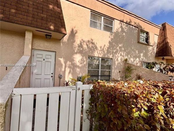 1415 NW 80th Ave , Unit D, Margate, FL 33063