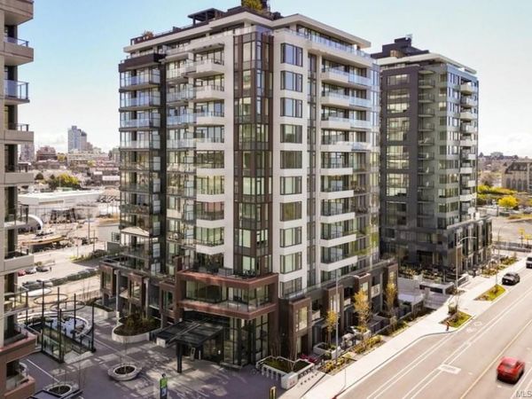 363 Tyee Rd, Unit 504, Victoria, BC V9A 0B5