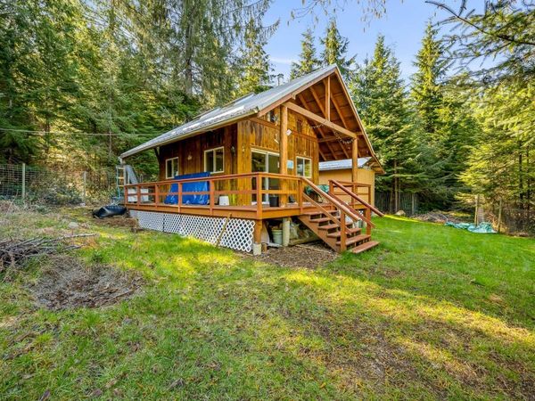 1632 Carrington Bay Rd, Cortes Island, BC V0P 1Z0