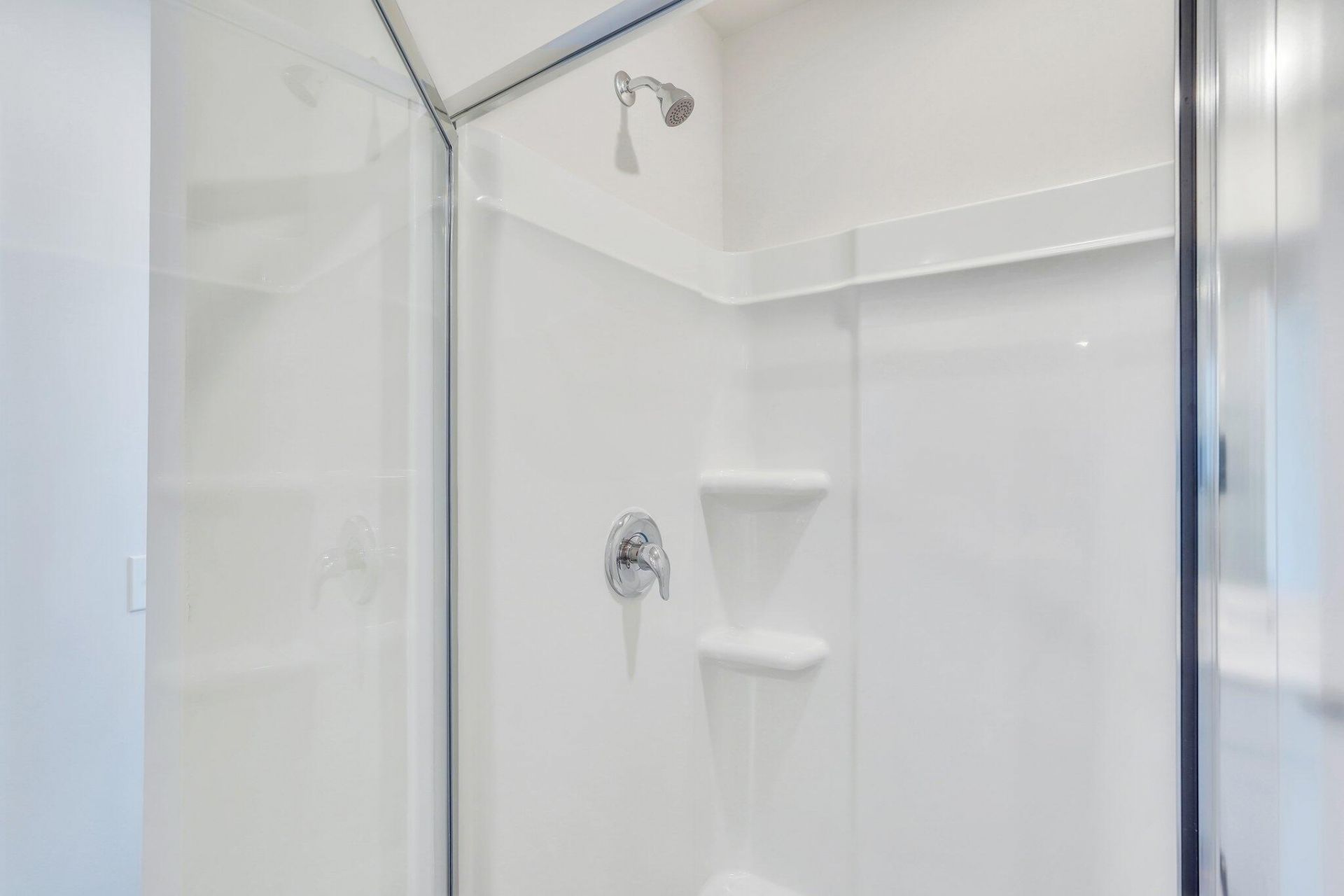 7006 Windham Way Photo 25