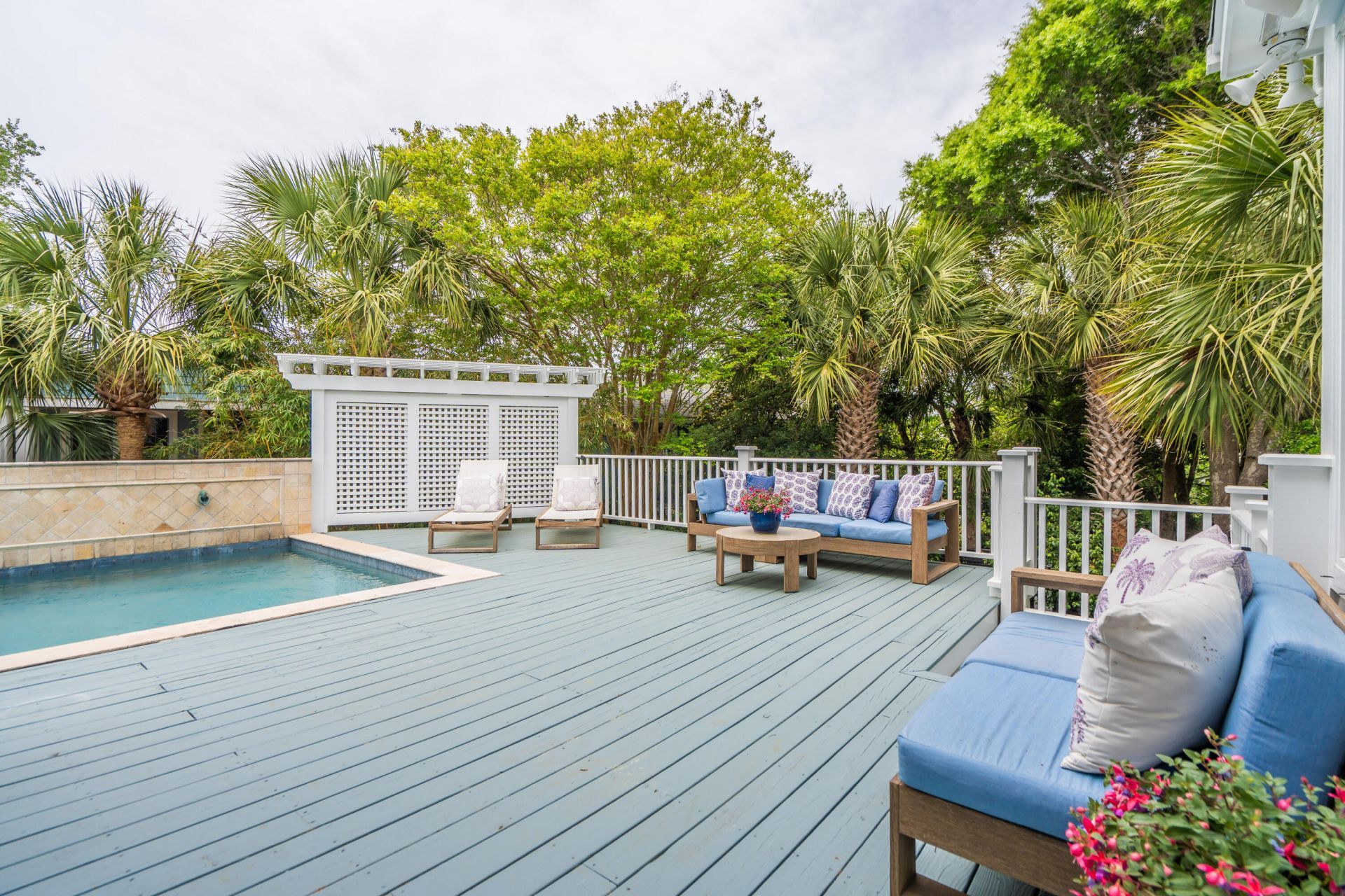 7 2nd Avenue Photo 15