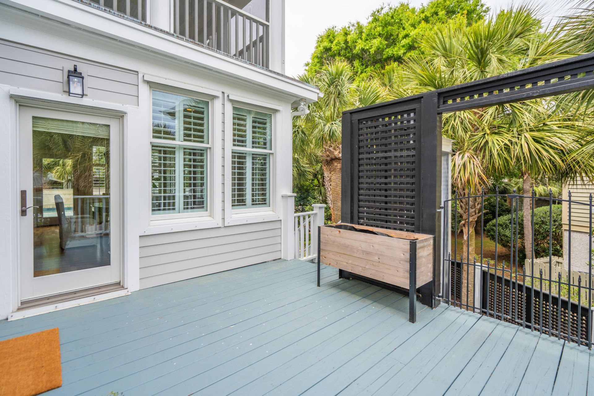 7 2nd Avenue Photo 19