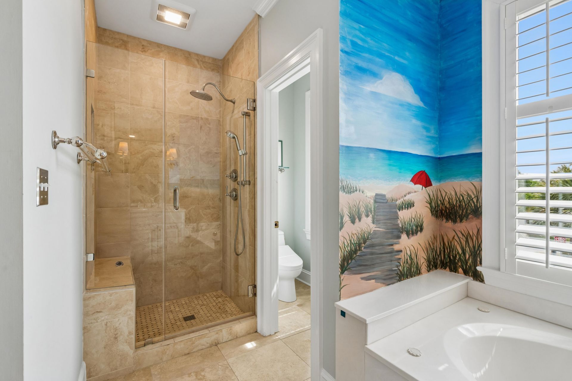 7 2nd Avenue Photo 27