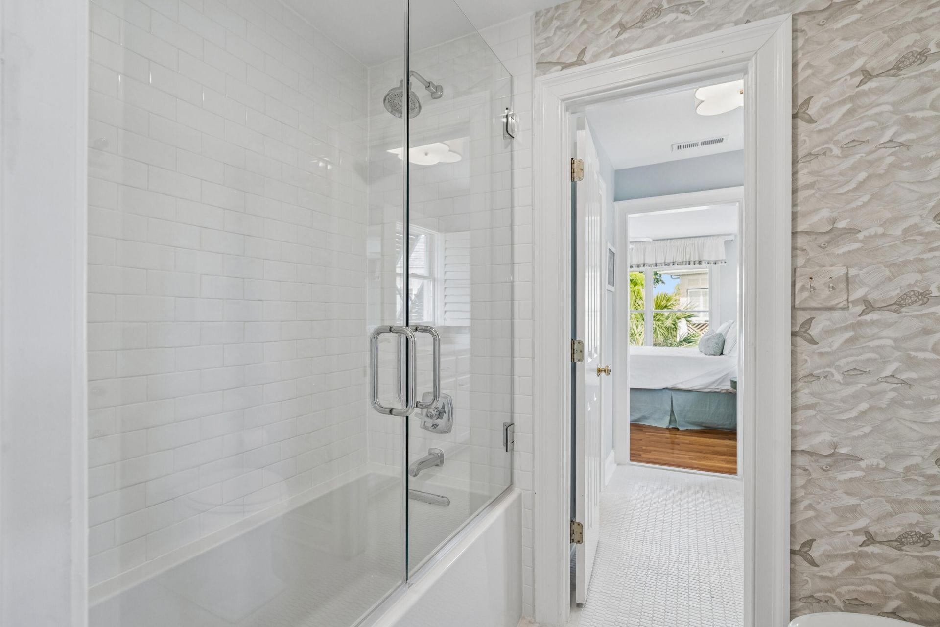 7 2nd Avenue Photo 37