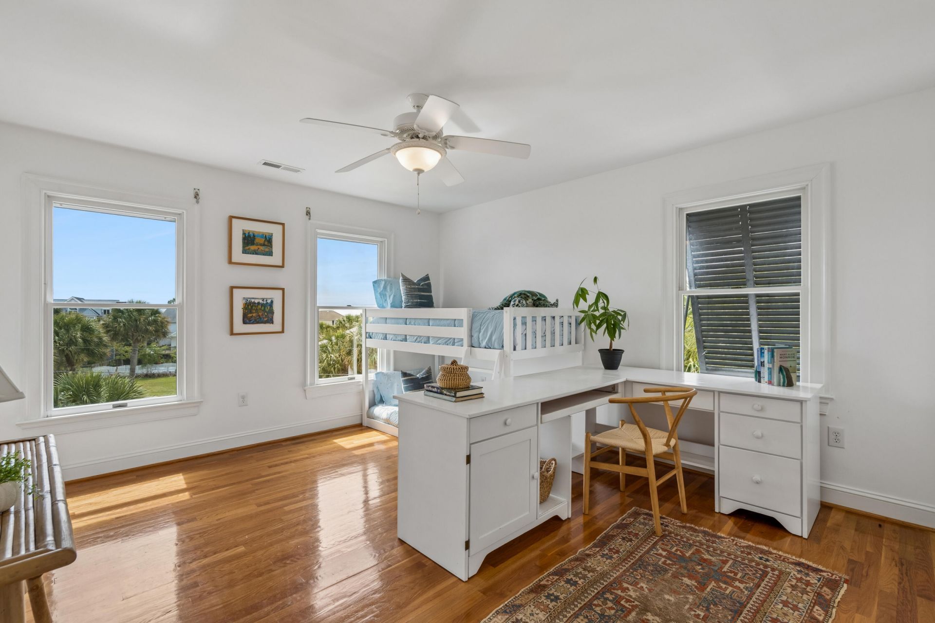 7 2nd Avenue Photo 45