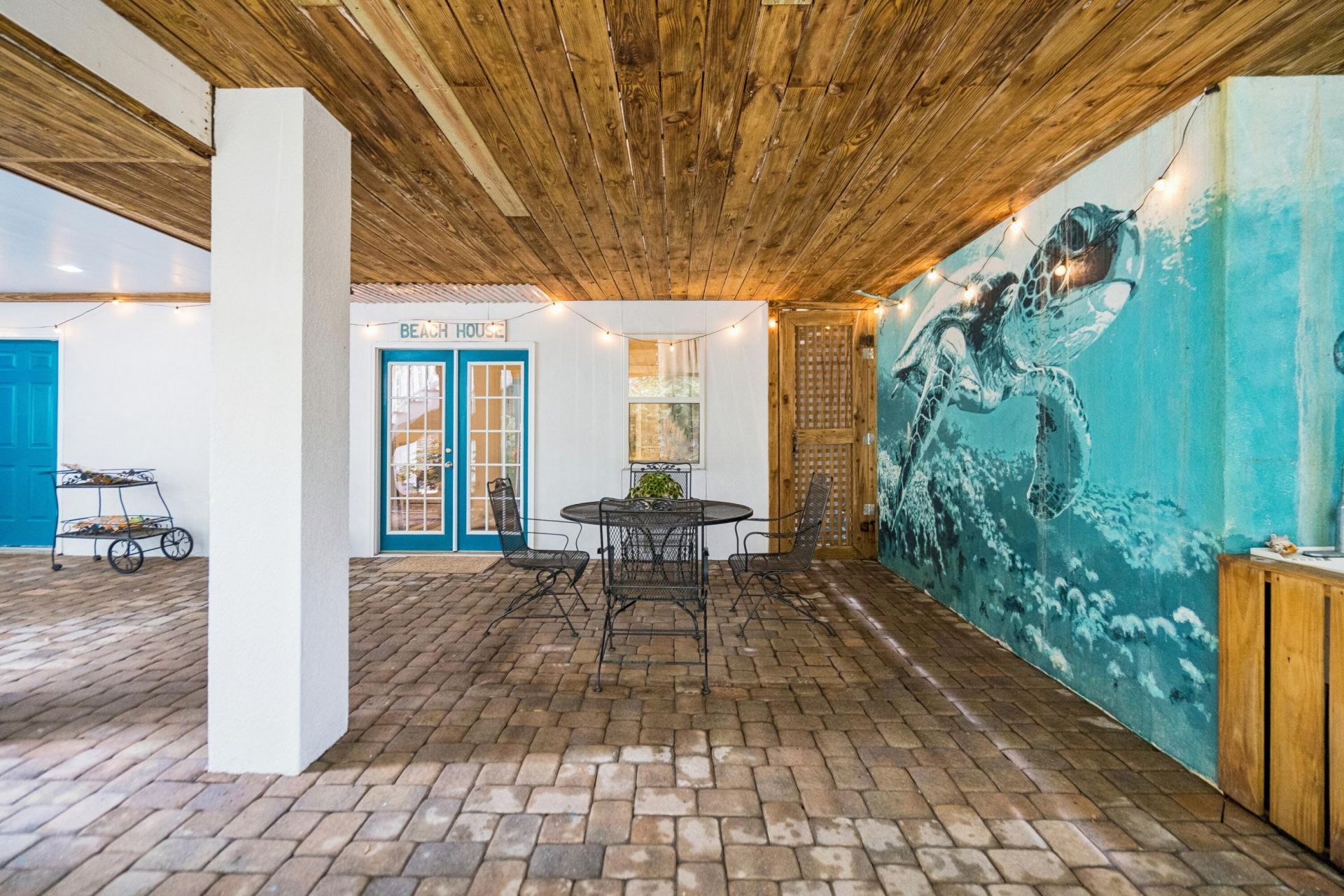 7 2nd Avenue Photo 50