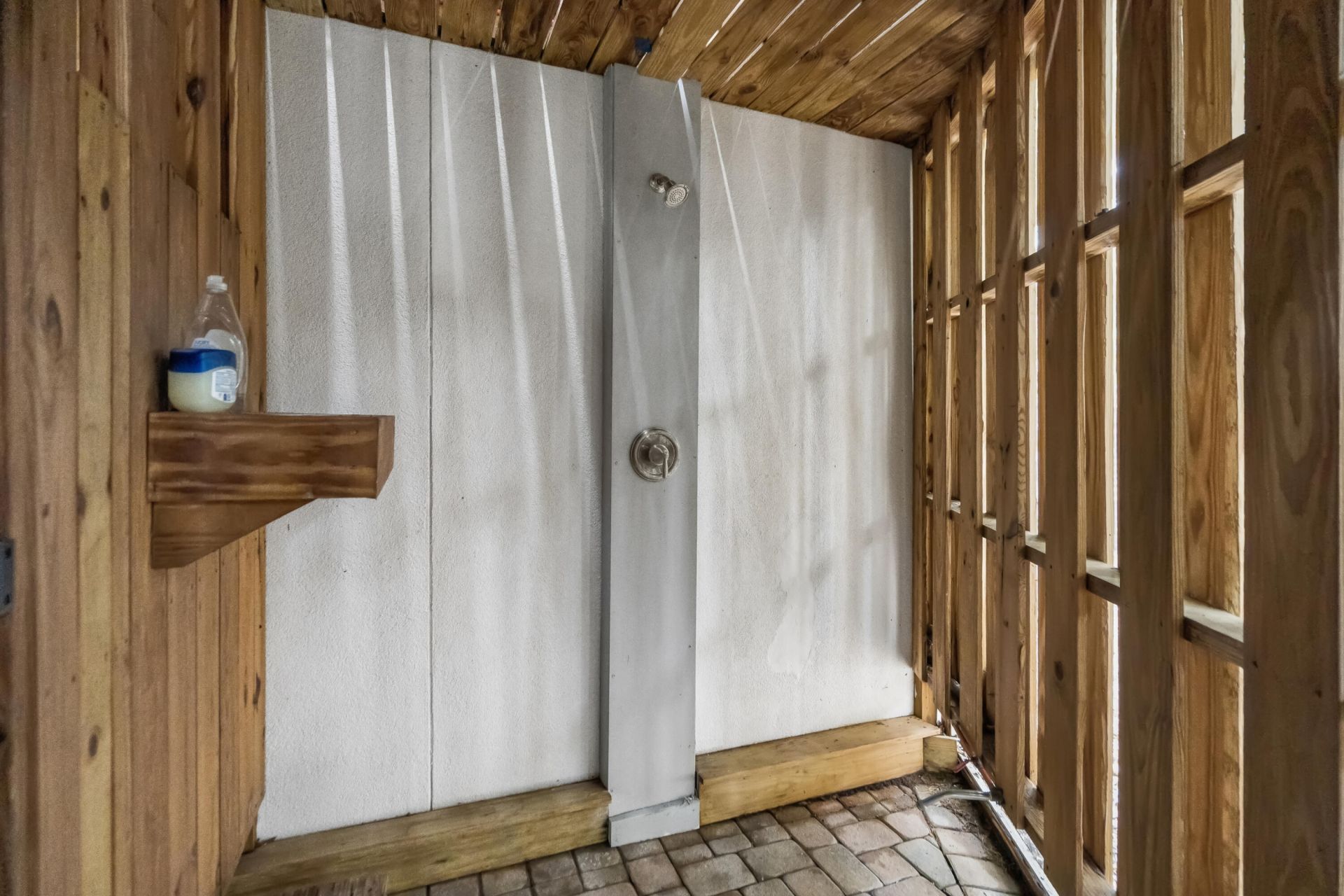 7 2nd Avenue Photo 52