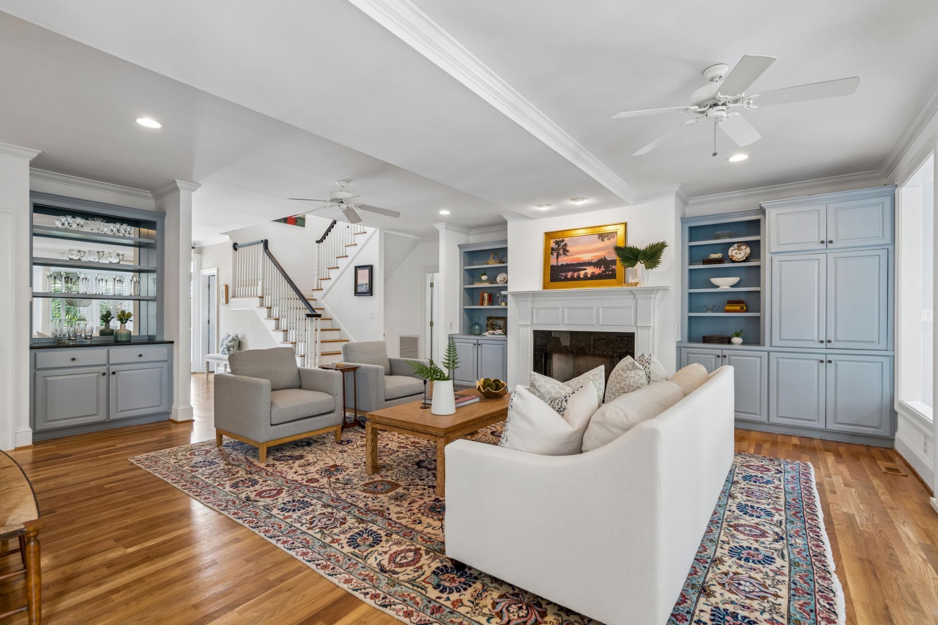 7 2nd Avenue Photo 6