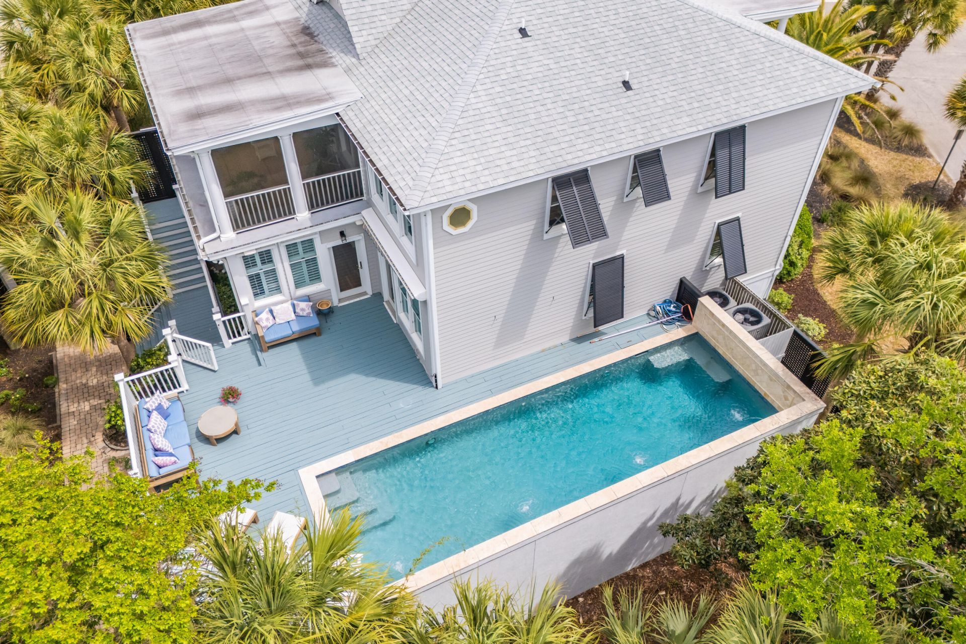 7 2nd Avenue Photo 68