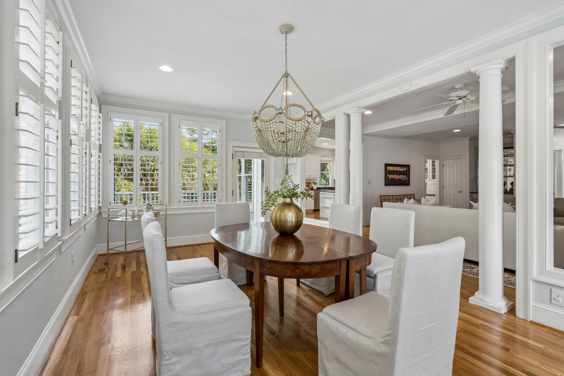 7 2nd Avenue Photo 9