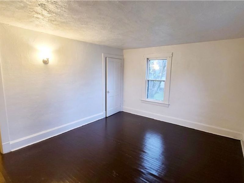 18 Whitney Avenue S, Youngstown, OH 44509 Photo 10