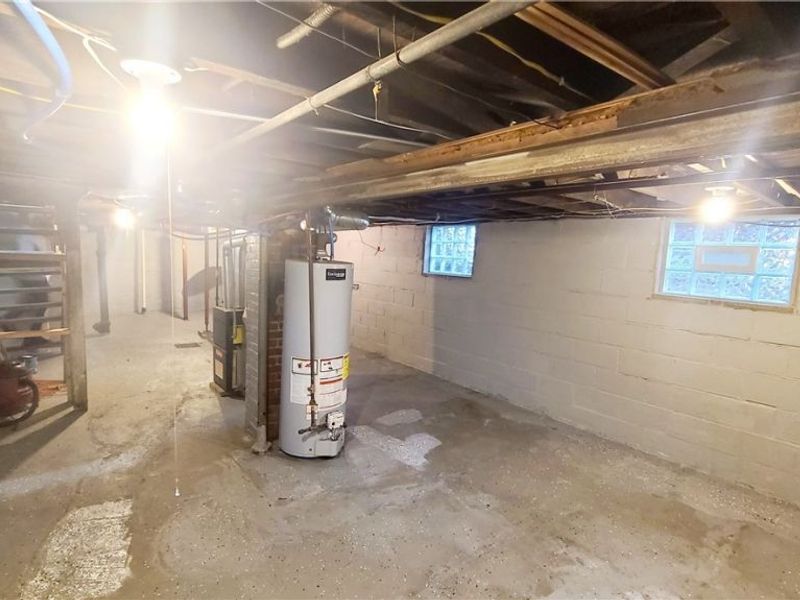 18 Whitney Avenue S, Youngstown, OH 44509 Photo 12