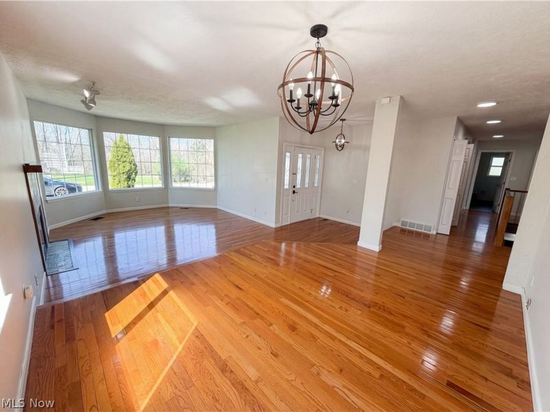 7049 Woodland Avenue, Chagrin Falls, OH 44023 Photo 13