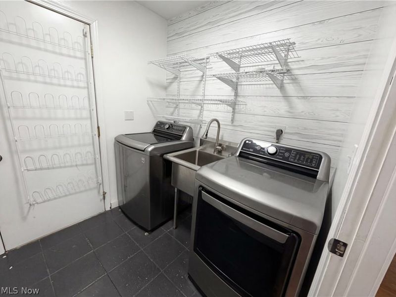 7049 Woodland Avenue, Chagrin Falls, OH 44023 Photo 15